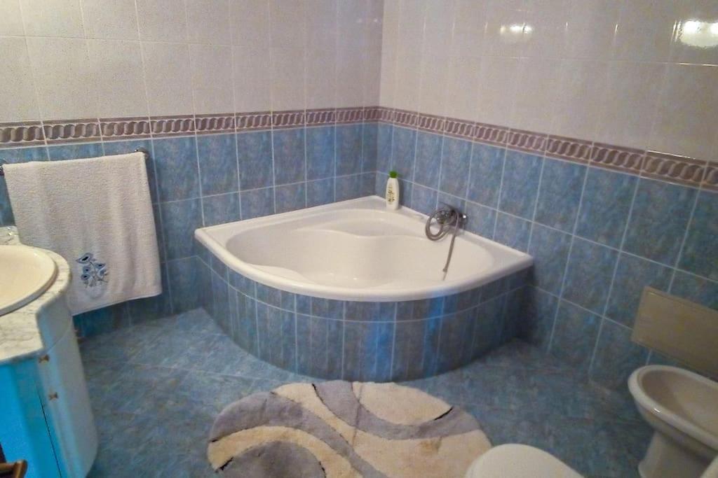 The Funny And Relax Apartment With Terrace & View Arco da Calheta  Eksteriør bilde