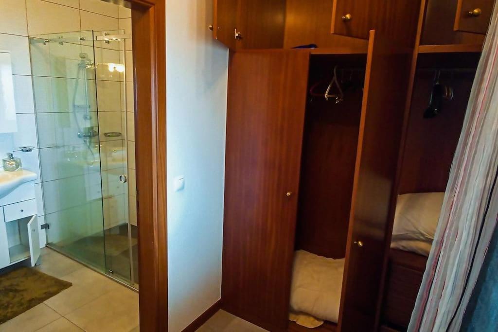 The Funny And Relax Apartment With Terrace & View Arco da Calheta  Eksteriør bilde